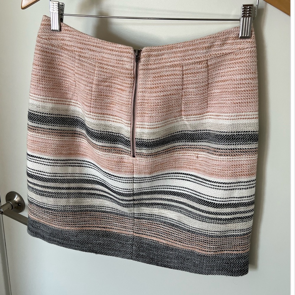 Loft Skirt - Picture 3 of 8
